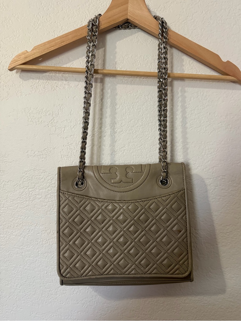 Tory Burch Fleming Convertible Shoulder Bag in Taupe